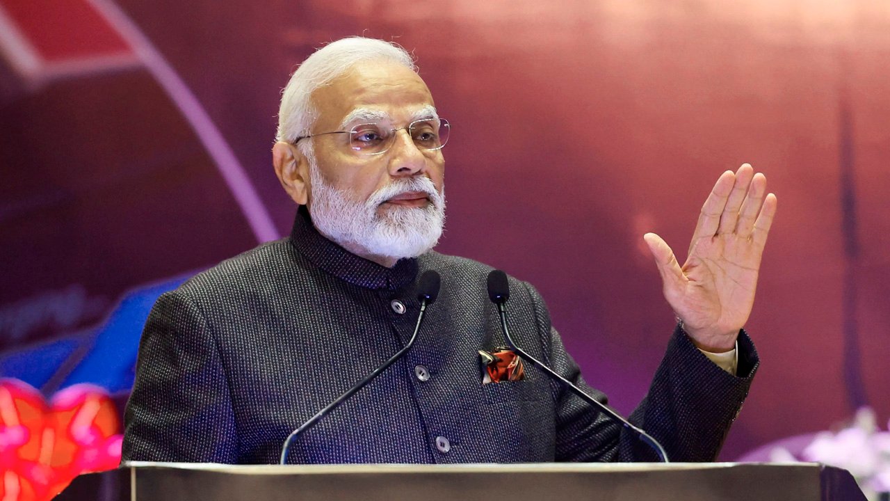 Modi Budget Strategy: Capex Growth Over Populism for Jobs